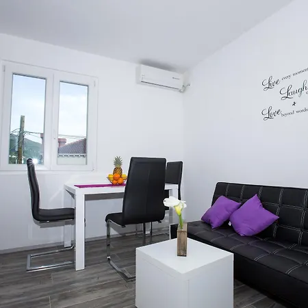 Roza 3* Mokošica