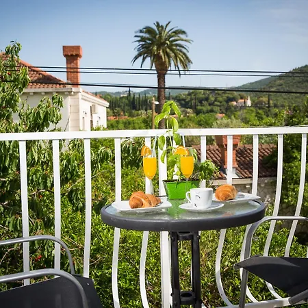 Hotel Roza Mokosica