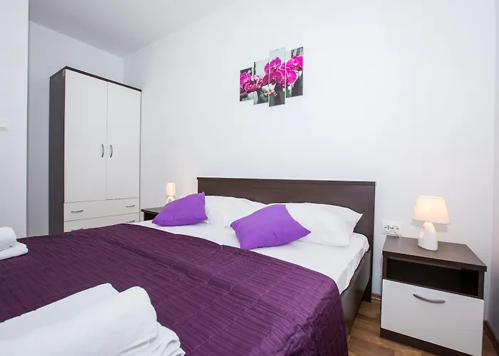 Roza Hotel