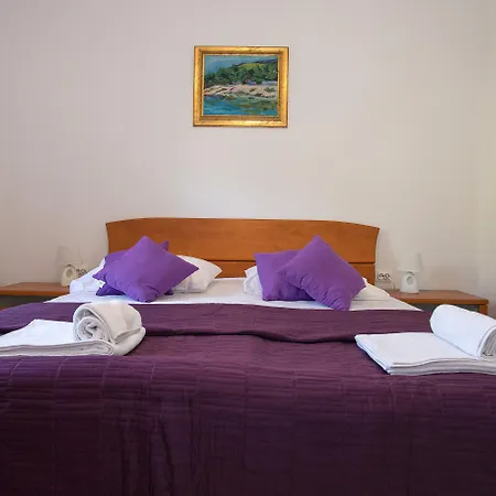 Roza Apartment