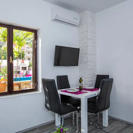 Apartment Roza